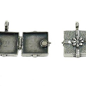 Alternative view of Wish Gift Keepsake Box Magnetic Locket Sterling Silver .925 - Pendant